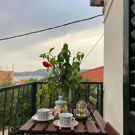 Casa de Férias House Roza *