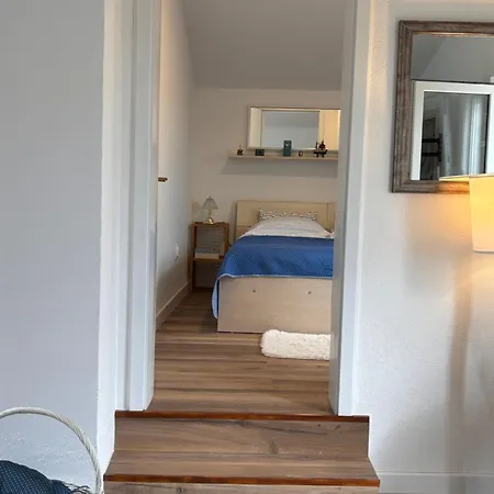 House Roza بيت للعطل