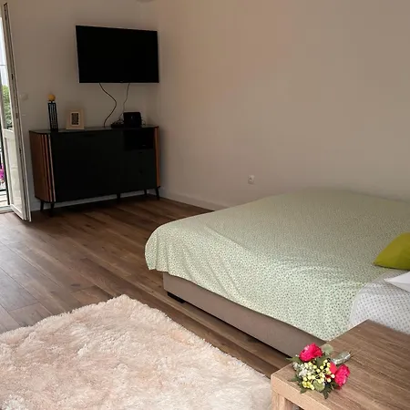 House Roza Ferienhaus