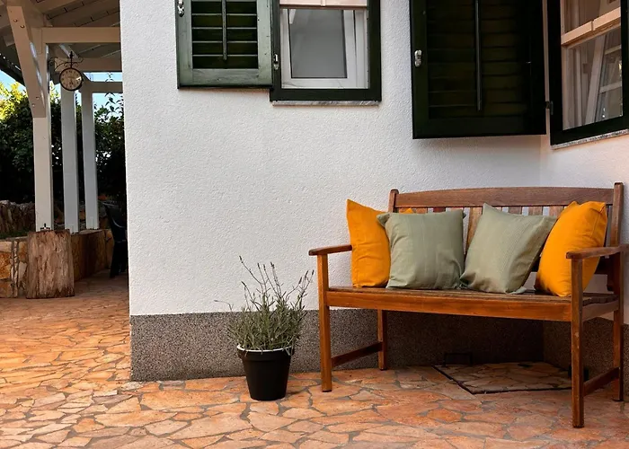 Σπίτι διακοπών House Roza *